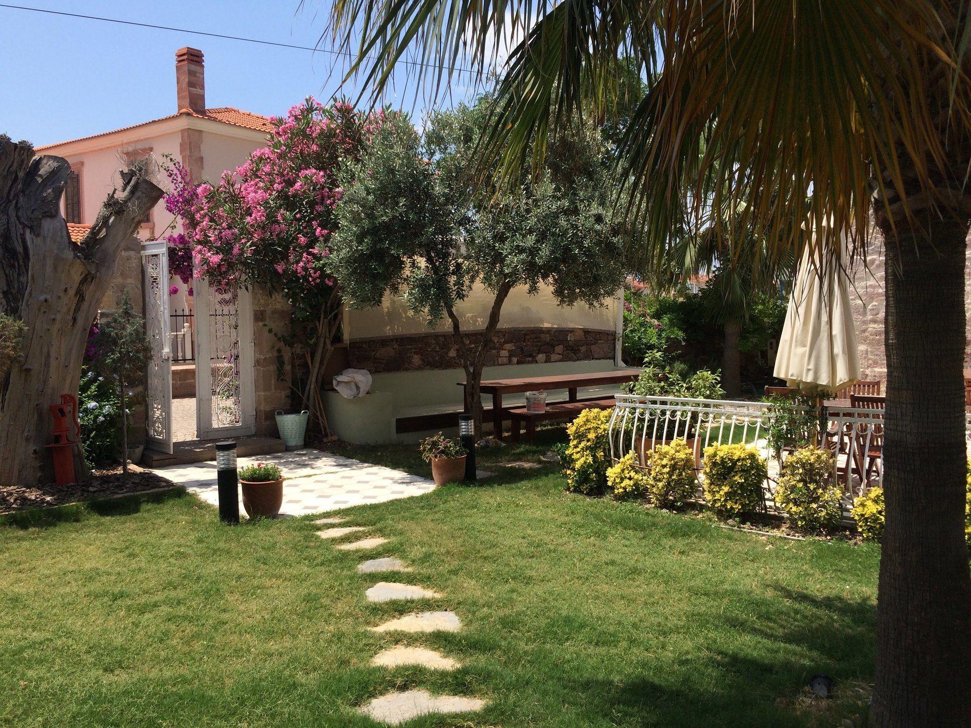 Cunda Has Konak Butik Otel Айвалик Екстер'єр фото